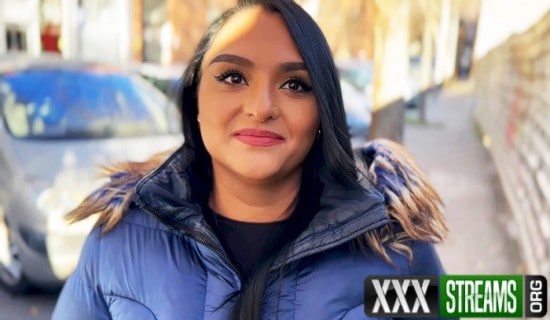 PutaLocura – Scarlett Latina caught with gypsy blood