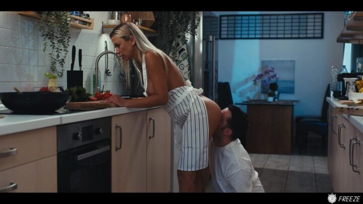 Freeze Shalina Devine Stepmom